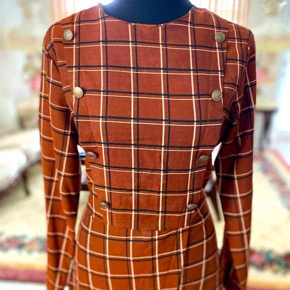 Woman’s Modest Dress - Picture 9 of 9